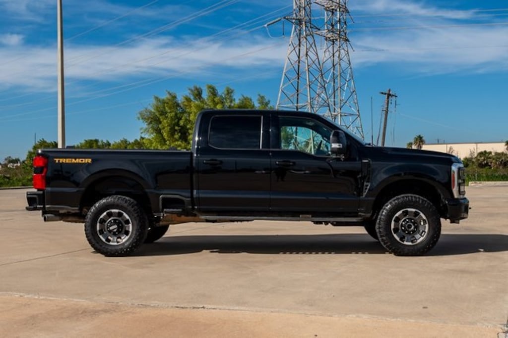 Used 2023 Ford F-250 Truck Crew Cab