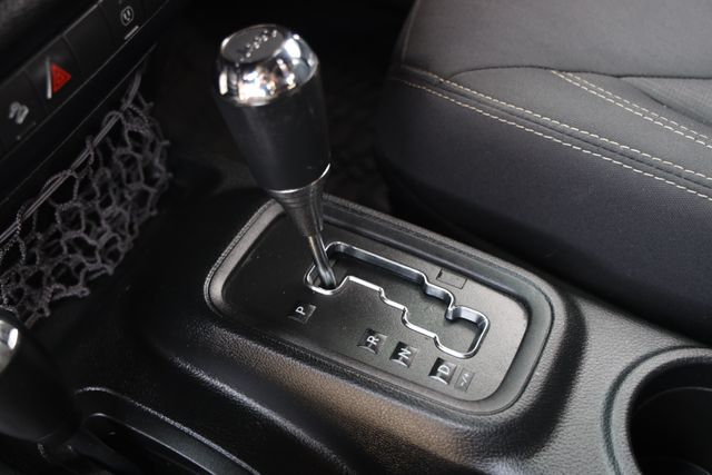 2016 Jeep Wrangler Unlimited Rubicon - Photo 20
