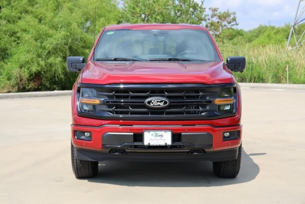 New 2025 Ford F-150 XLT Truck SuperCrew Cab