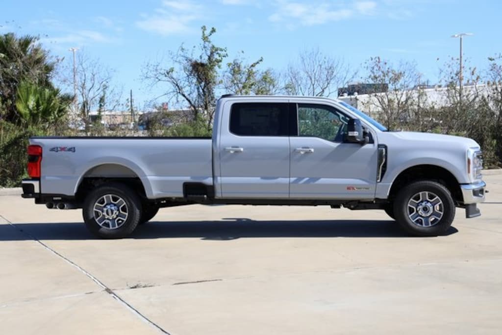 New 2026 Ford F-250 F-250 Lariat Truck Crew Cab