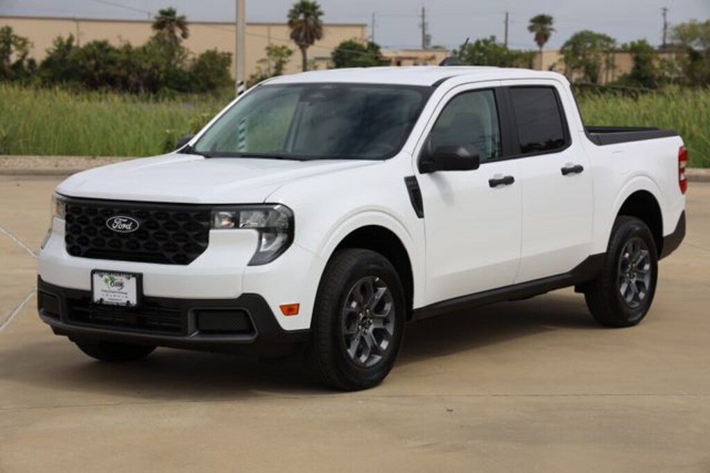 New 2026 Ford Maverick XLT Truck SuperCrew