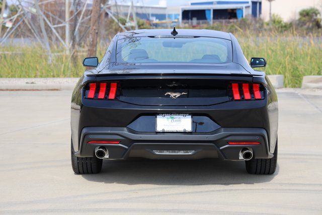2026 Ford Mustang EcoBoost Premium Fastback - Photo 7