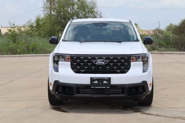 2025 Ford Maverick XLT photo 2