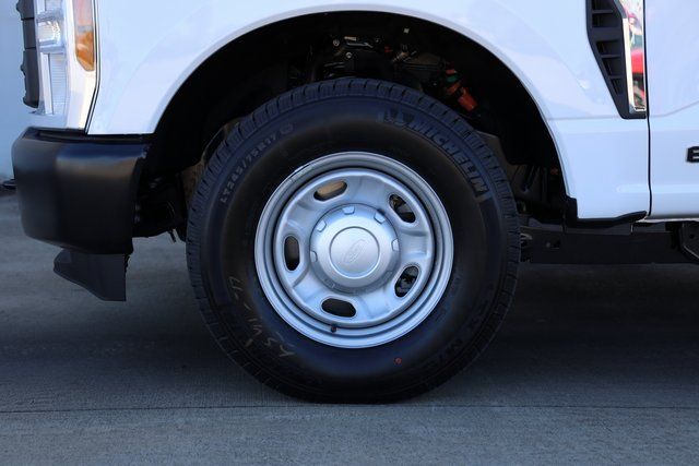 2026 Ford F-250 Super Duty XL - Photo 9