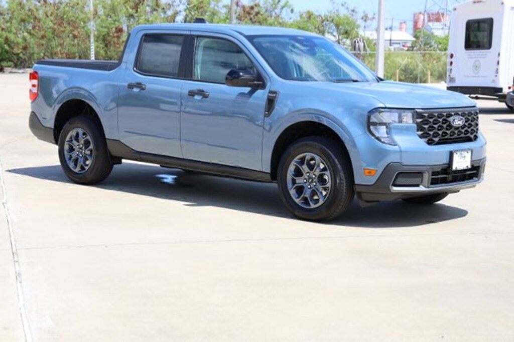 New 2026 Ford Maverick XLT Truck SuperCrew