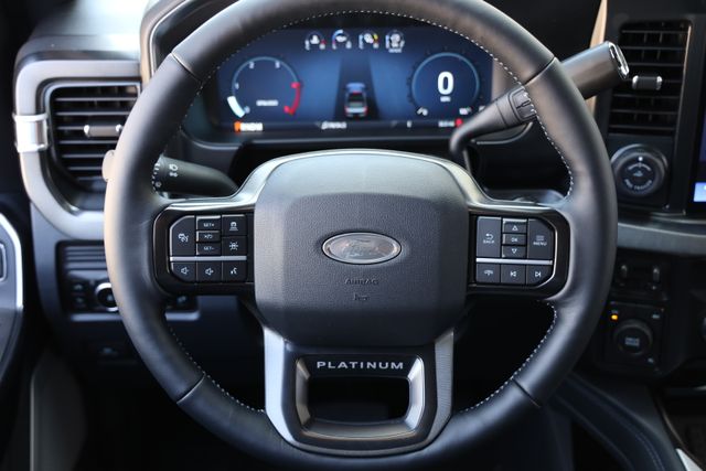 2026 Ford F-250 Super Duty Platinum - Photo 30