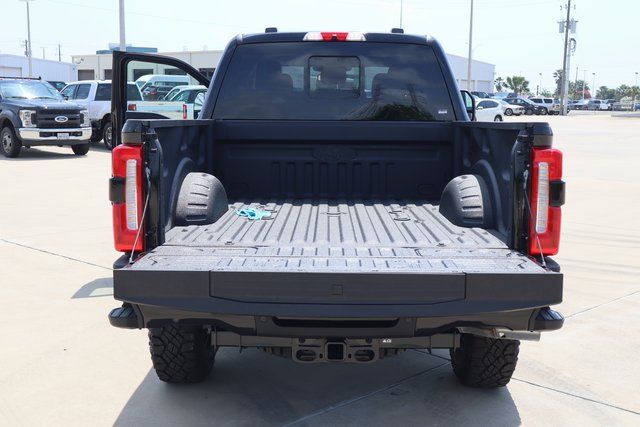 2025 Ford F-250 Super Duty XLT - Photo 30