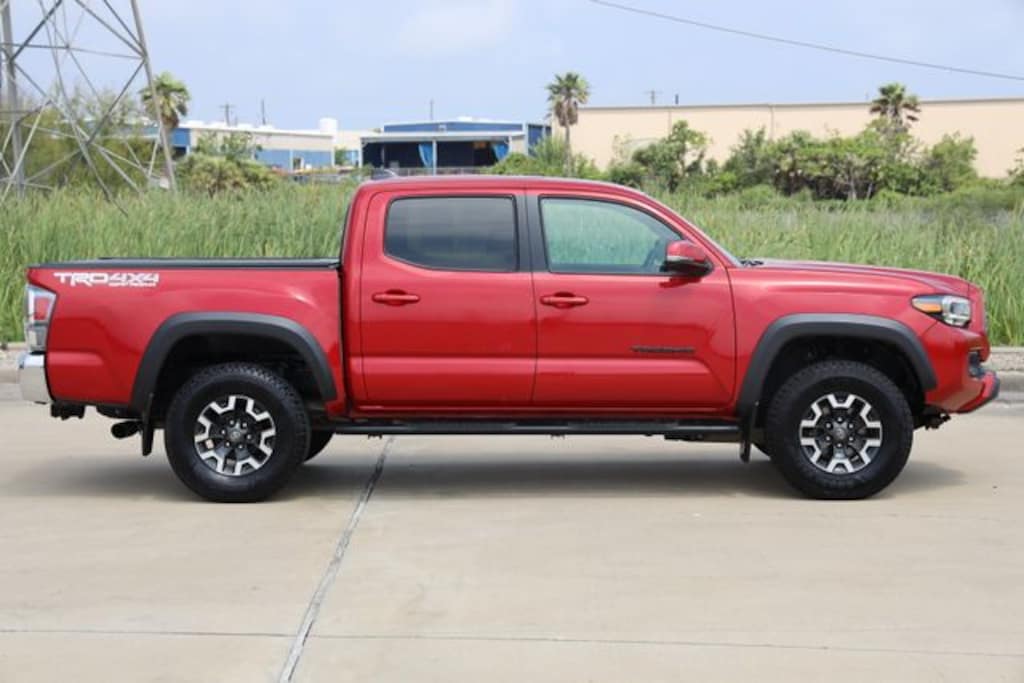 Certified 2022 Toyota Tacoma TRD Off-Road Truck