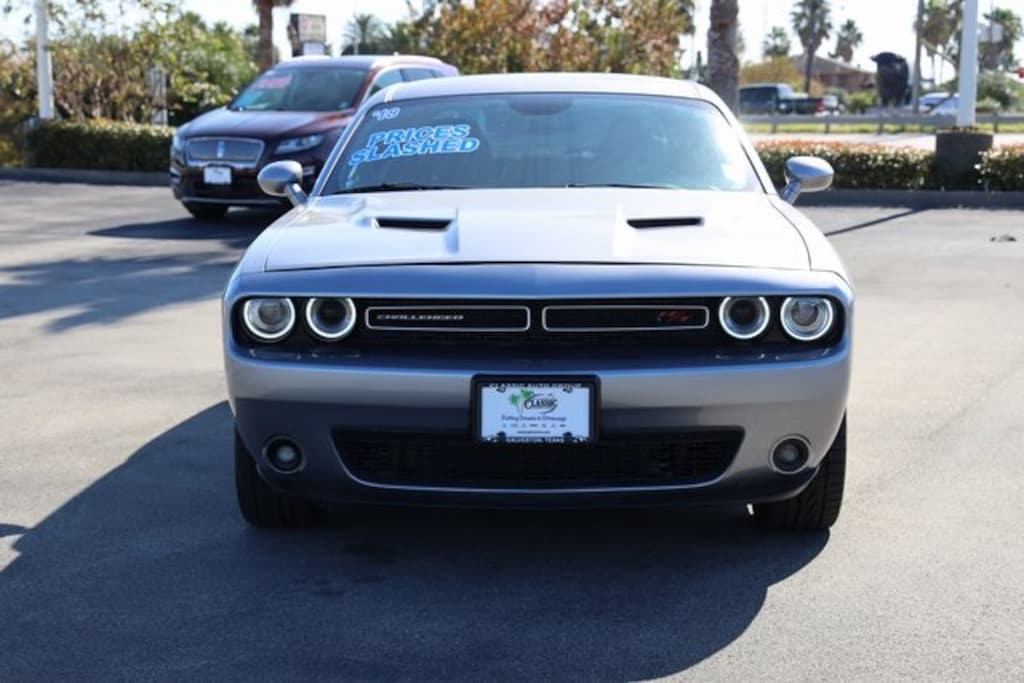 Used 2018 Dodge Challenger R/T Coupe