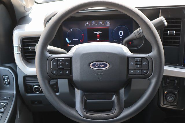 2025 Ford F-250 Super Duty XLT - Photo 13