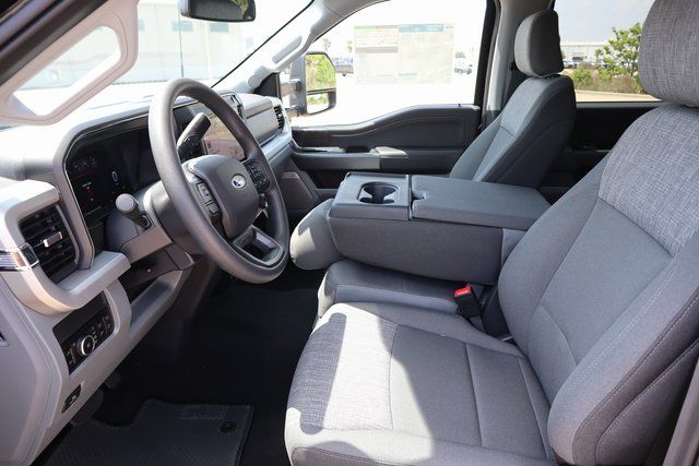 2025 Ford F-250 Super Duty XLT - Photo 10