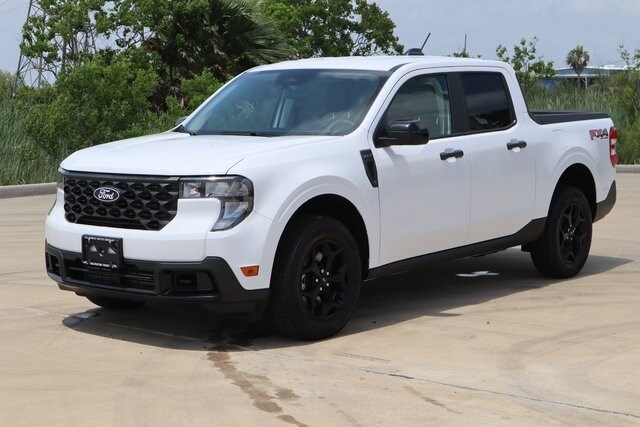 2025 Ford Maverick XLT photo 3