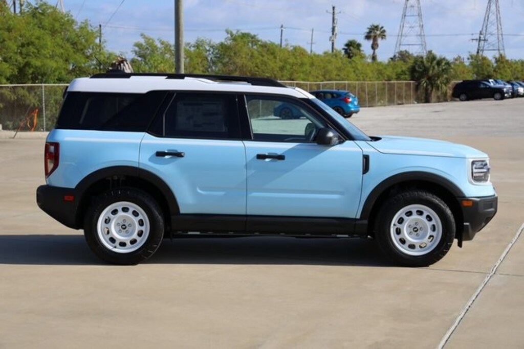 New 2025 Ford Bronco Sport Heritage SUV