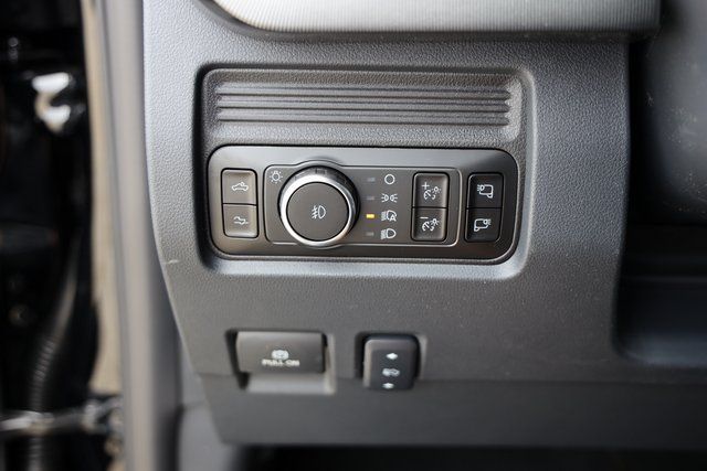 2026 Ford F-250 Super Duty Platinum - Photo 17
