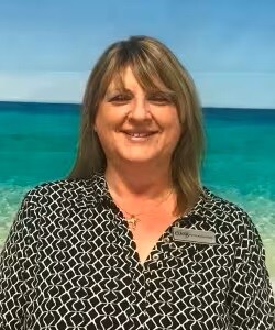 Staff member Kathleen Robins from ID_5e41565b520c