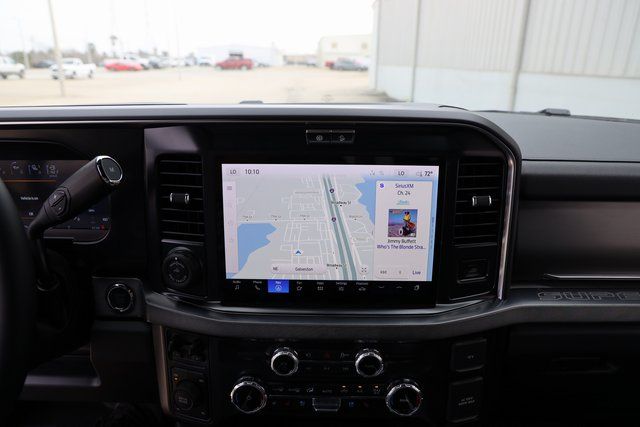 2026 Ford F-250 Super Duty Platinum - Photo 18