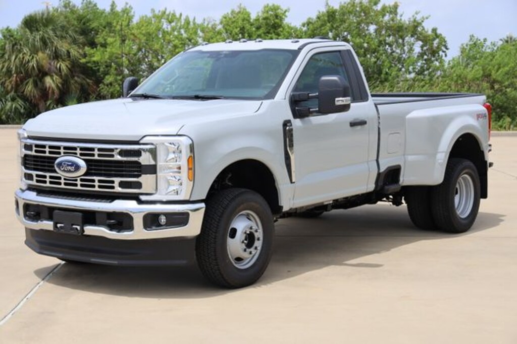 New 2026 Ford F-350 XLT Truck Regular Cab