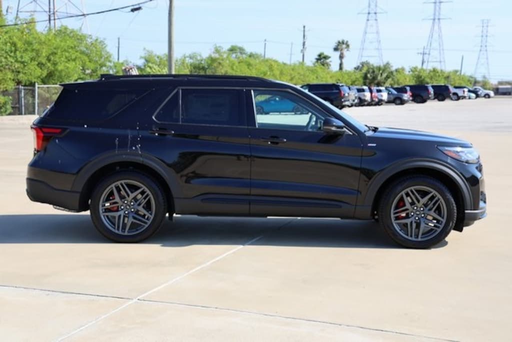 New 2025 Ford Explorer ST-Line SUV