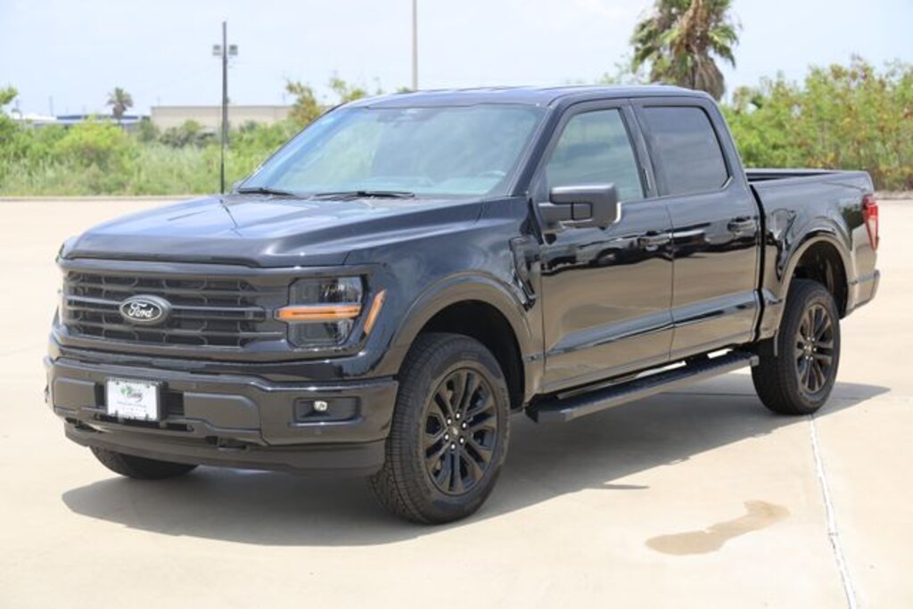New 2026 Ford F-150 XLT Truck SuperCrew Cab