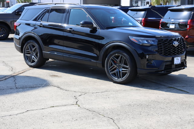 2026 Ford Explorer SUV 