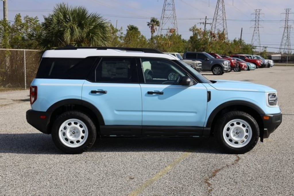 New 2025 Ford Bronco Sport Heritage SUV