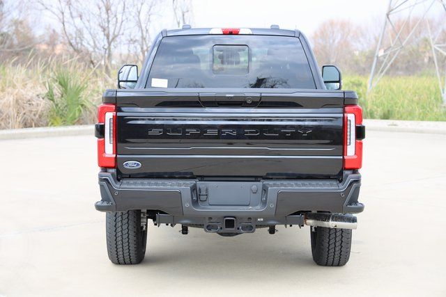 2026 Ford F-250 Super Duty Platinum - Photo 7