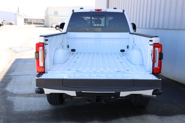2026 Ford F-250 Super Duty Platinum - Photo 11