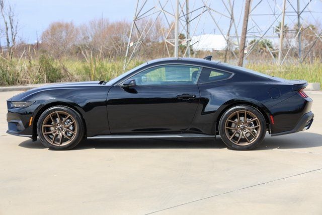 2026 Ford Mustang EcoBoost Premium Fastback - Photo 5