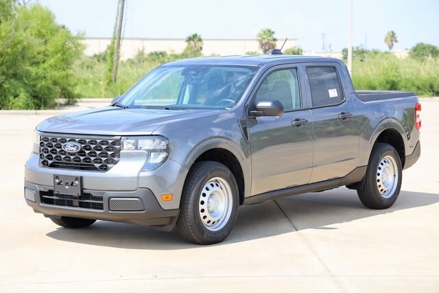 2025 Ford Maverick XL photo 2