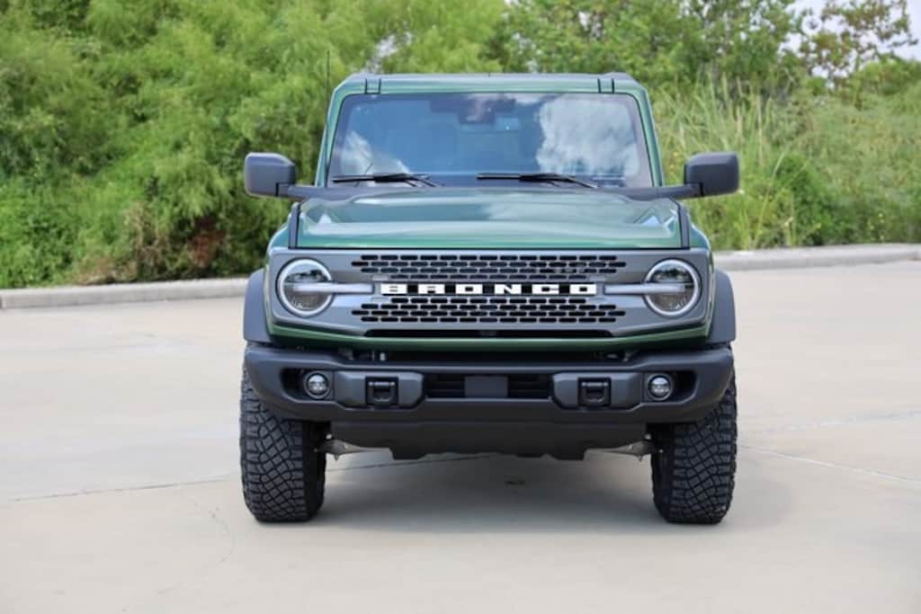 New 2025 Ford Bronco Badlands SUV