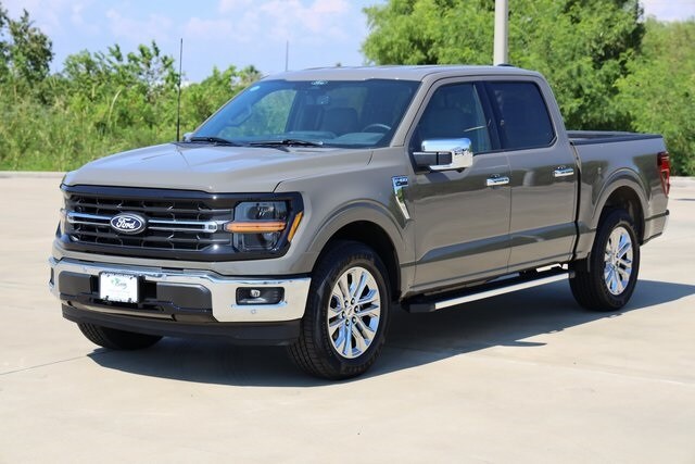 2025 Ford F-150 XLT photo 3
