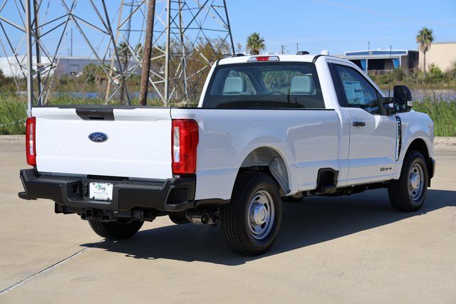 2026 Ford F-250 Super Duty XL - Photo 8