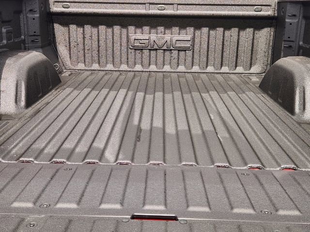 2026 GMC Sierra 1500 AT4X - Photo 22