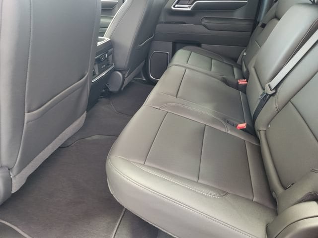 2026 GMC Sierra 1500 SLT - Photo 19
