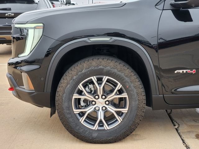 2026 GMC Acadia AT4 - Photo 8