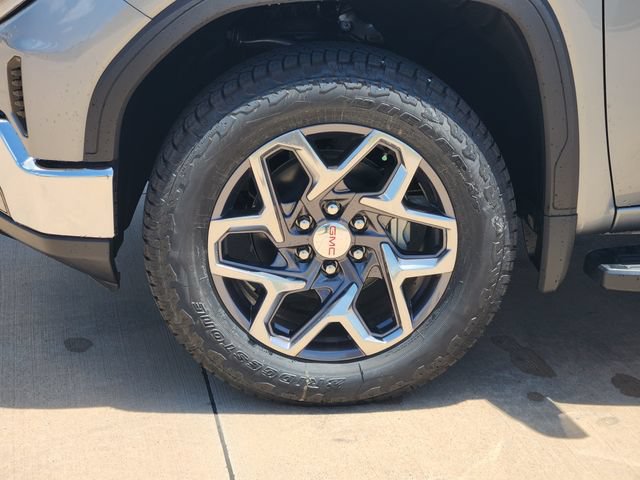 2026 GMC Sierra 1500 SLT - Photo 10