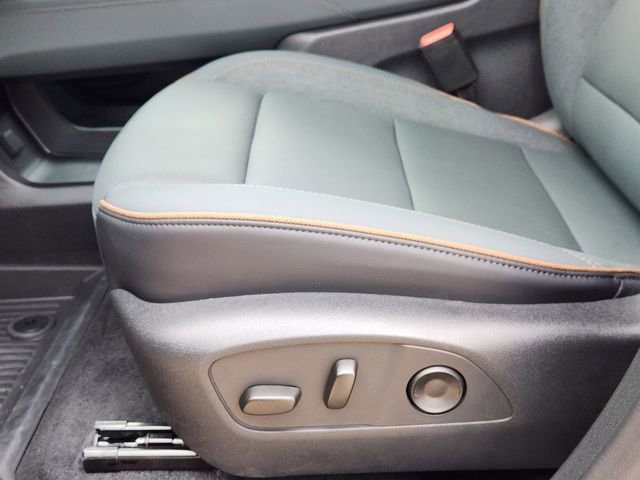 2026 GMC Acadia AT4 - Photo 20