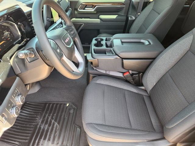 2026 GMC Sierra 3500HD SLE - Photo 11