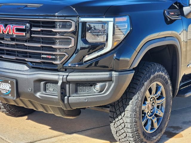 2026 GMC Sierra 1500 AT4X - Photo 8