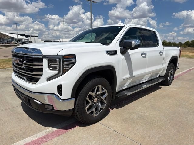  2026 GMC Sierra 1500 SLT Crew Cab 4WD   