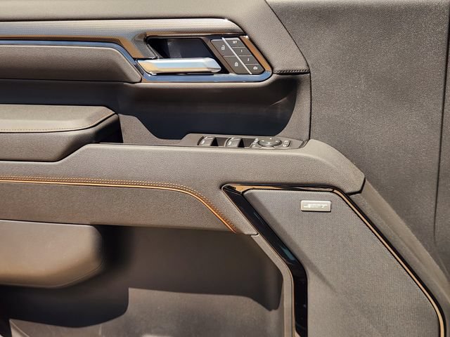 2026 GMC Sierra 2500HD AT4 - Photo 17