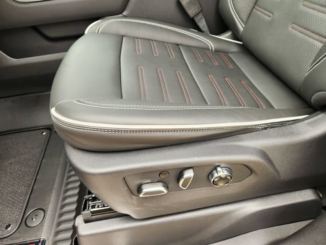2026 GMC Sierra 1500 AT4X - Photo 20