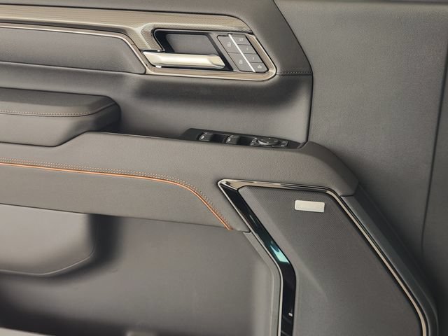 2026 GMC Sierra 2500HD AT4 - Photo 17