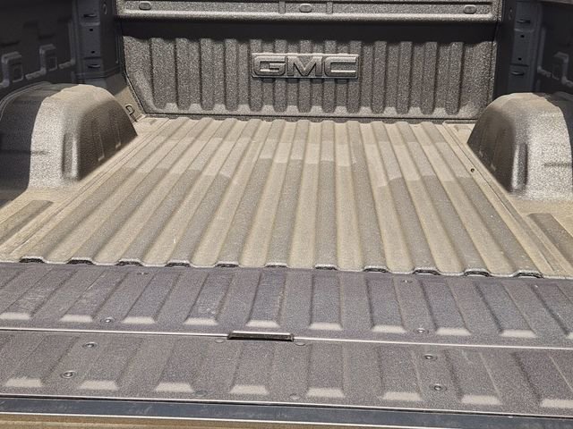 2026 GMC Sierra 1500 SLT - Photo 21