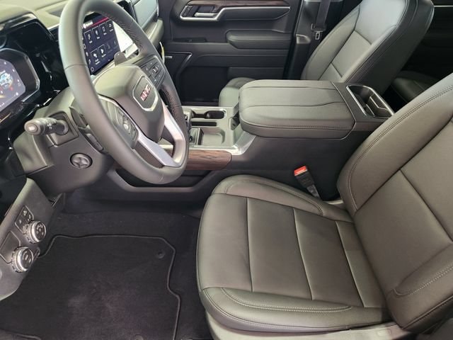 2026 GMC Sierra 1500 SLT - Photo 11