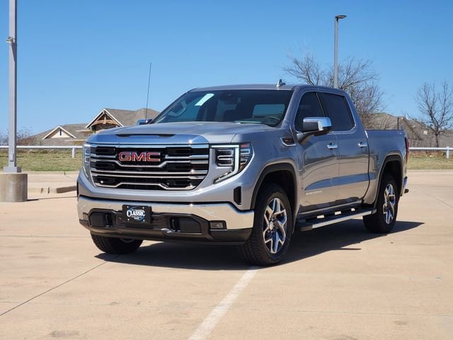 2026 GMC Sierra 1500 SLT - Photo 3