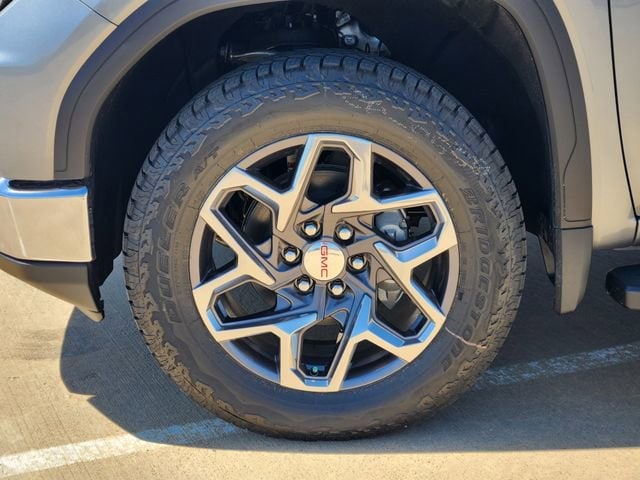 2026 GMC Sierra 1500 SLT - Photo 10
