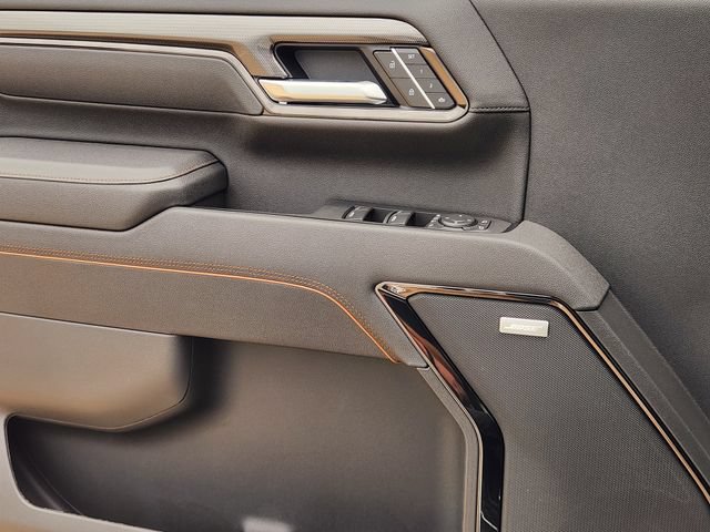 2026 GMC Sierra 2500HD AT4 - Photo 16