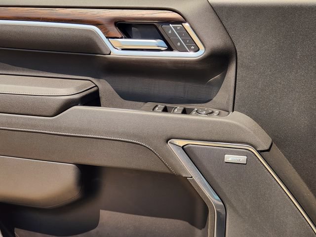 2026 GMC Sierra 1500 SLT - Photo 16