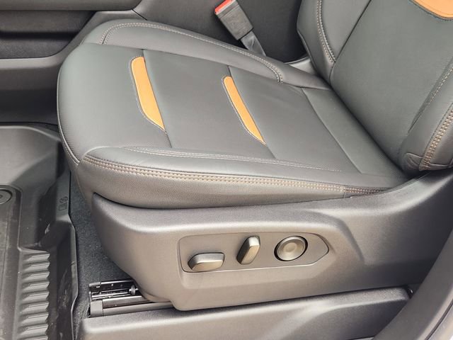 2026 GMC Sierra 2500HD AT4 - Photo 18